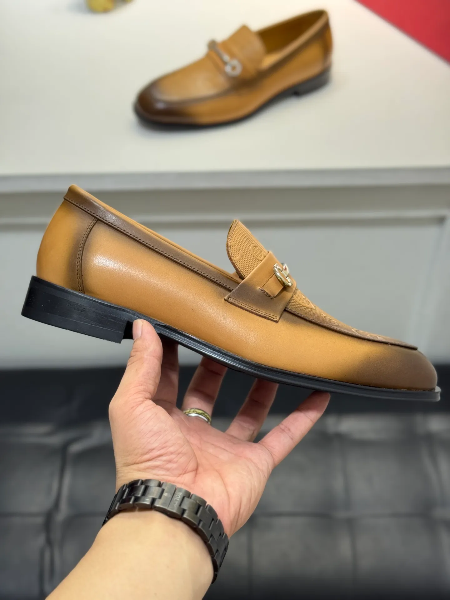 Men's men's shoes 💰480 [New style] 🐠🐠New Ferragamo [Ferragamo] top imported suit men's shoes 💯 Official website original copy, product materials: selected imported embossed calfskin + luxury hardware buckle accessories ~ imported water-dyed cow 🐂 leather lining. Strong three-dimensional visual effect, original combination outsole, multiple colors available😘 Size: 39-44 (customized at 45.46.47